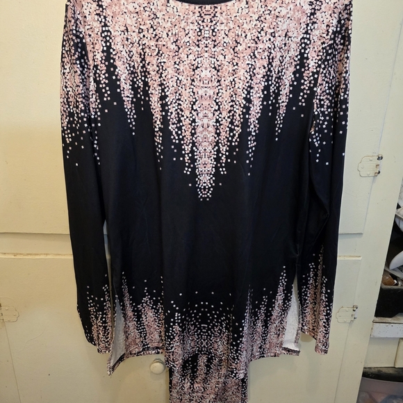 NWOT 2pc Set Black & Rose Gold Shimmer Outfit-Size Medium - Picture 1 of 5